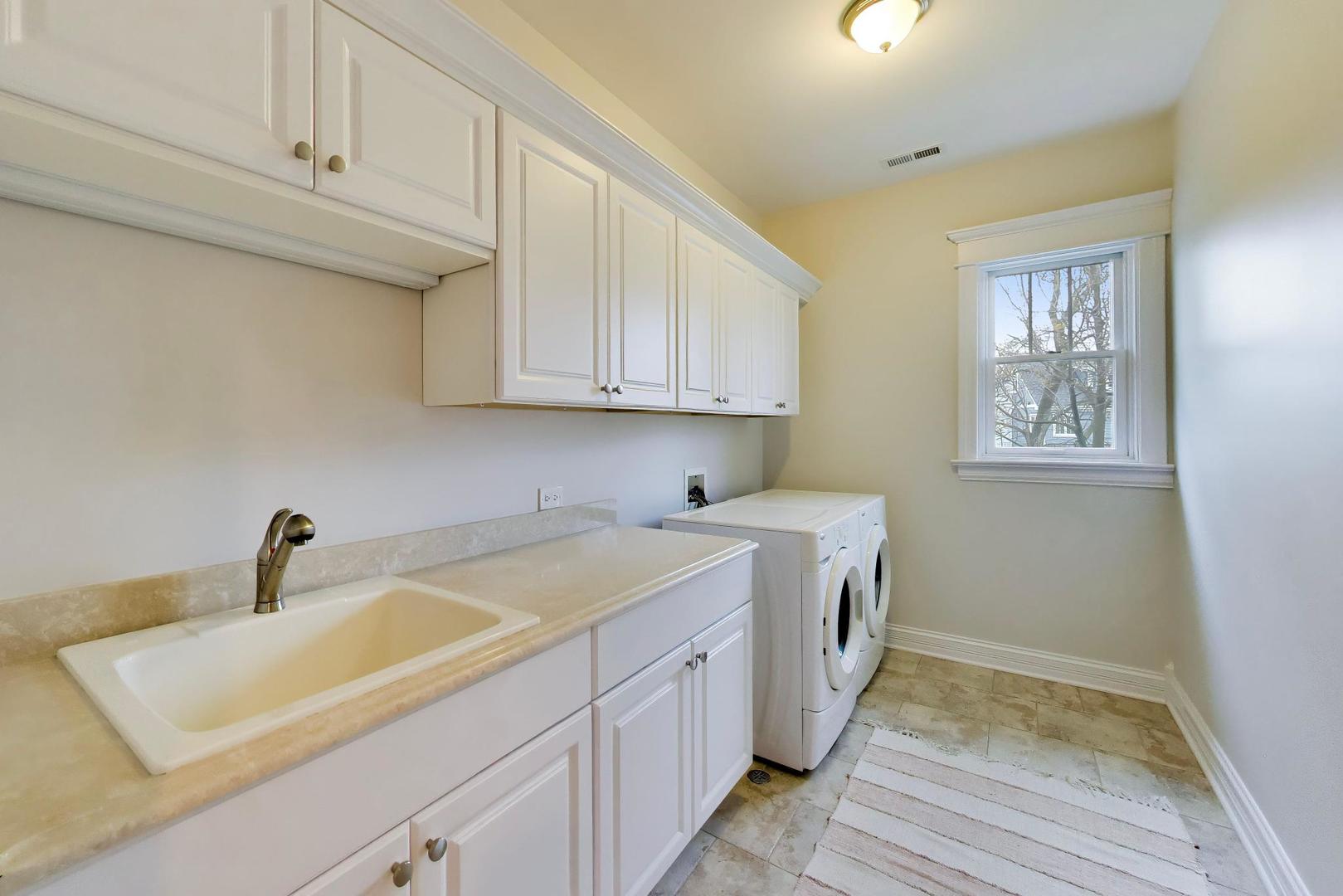1501 Central Avenue Wilmette IL 60091