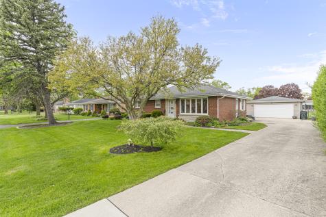 2232 Covert Road Glenview IL 60025