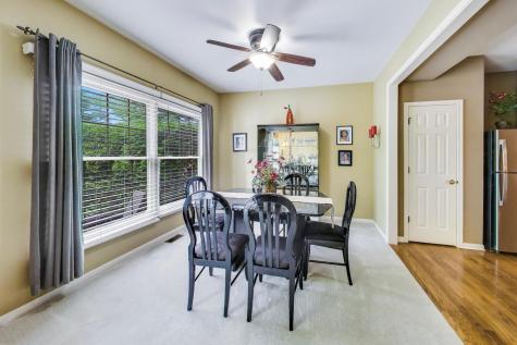 3946 Balmoral Court Rolling Meadows IL 60008