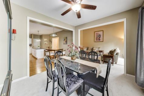 3946 Balmoral Court Rolling Meadows IL 60008