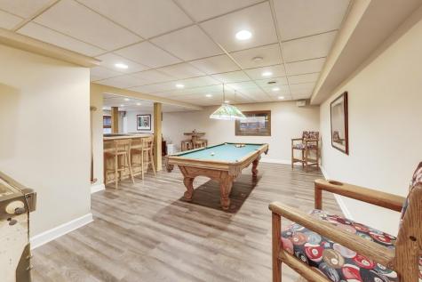 3946 Balmoral Court Rolling Meadows IL 60008