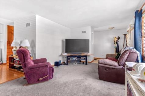 3013 Sandy Ridge Drive Steger IL 60475
