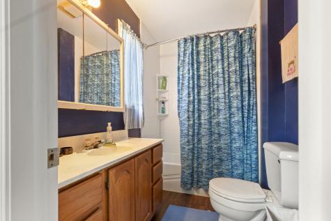 1439 Lowe Drive Algonquin IL 60102