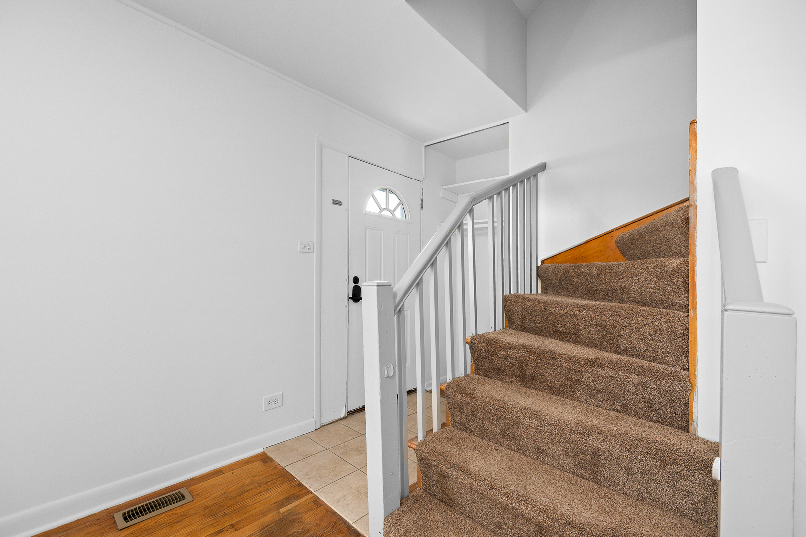 9448 Elm Avenue Mokena IL 60448