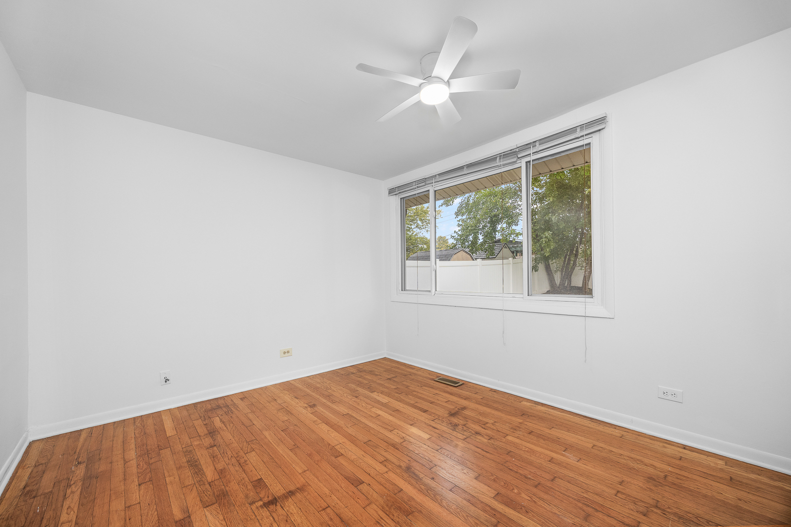 9448 Elm Avenue Mokena IL 60448