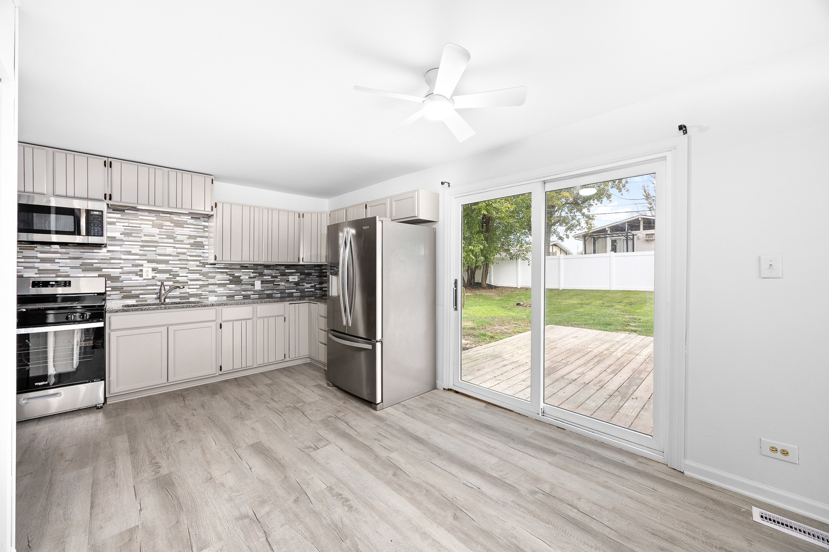 9448 Elm Avenue Mokena IL 60448