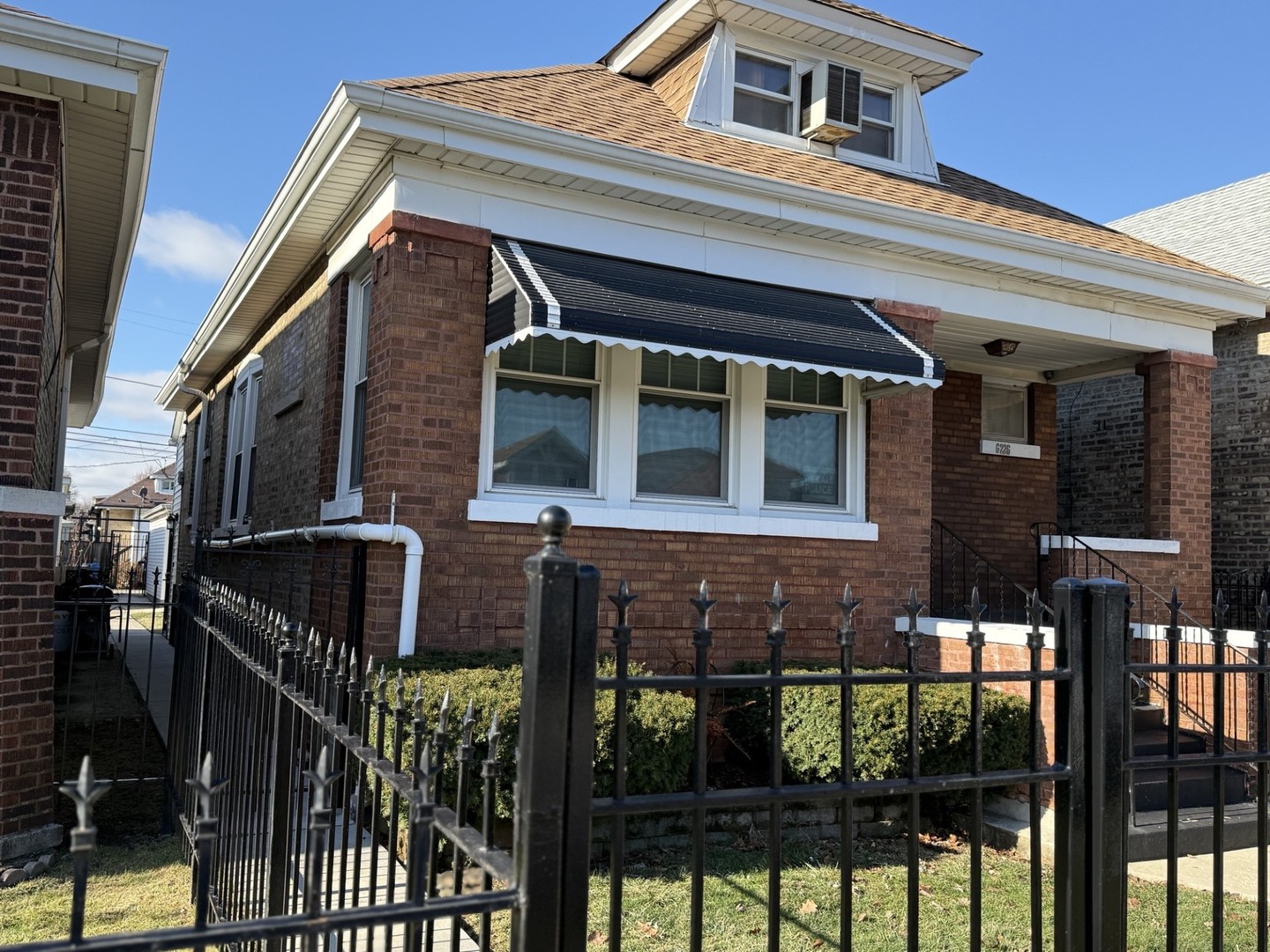 6226 South Francisco Avenue Chicago IL 60629