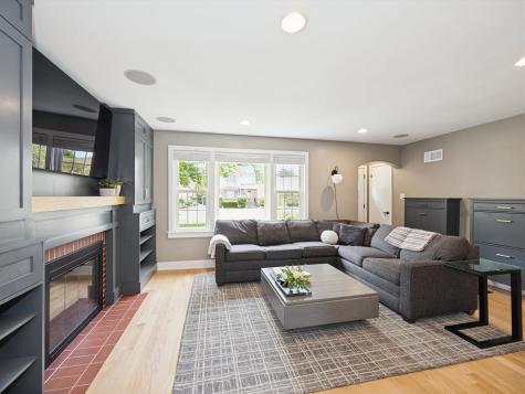 715 Forest Road La Grange Park IL 60526