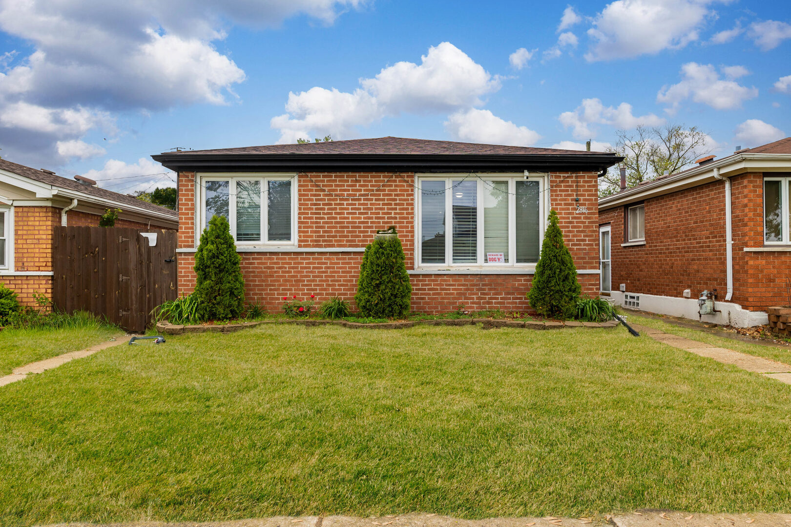 2816 East 127th Street Chicago IL 60633