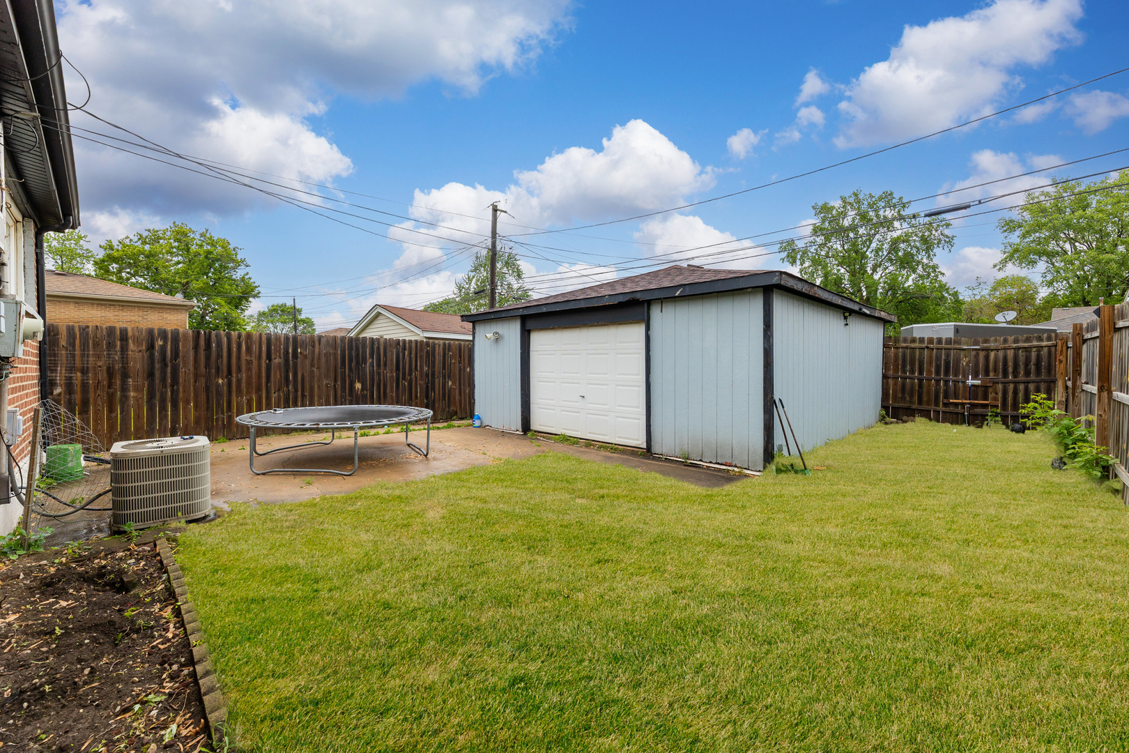 2816 East 127th Street Chicago IL 60633