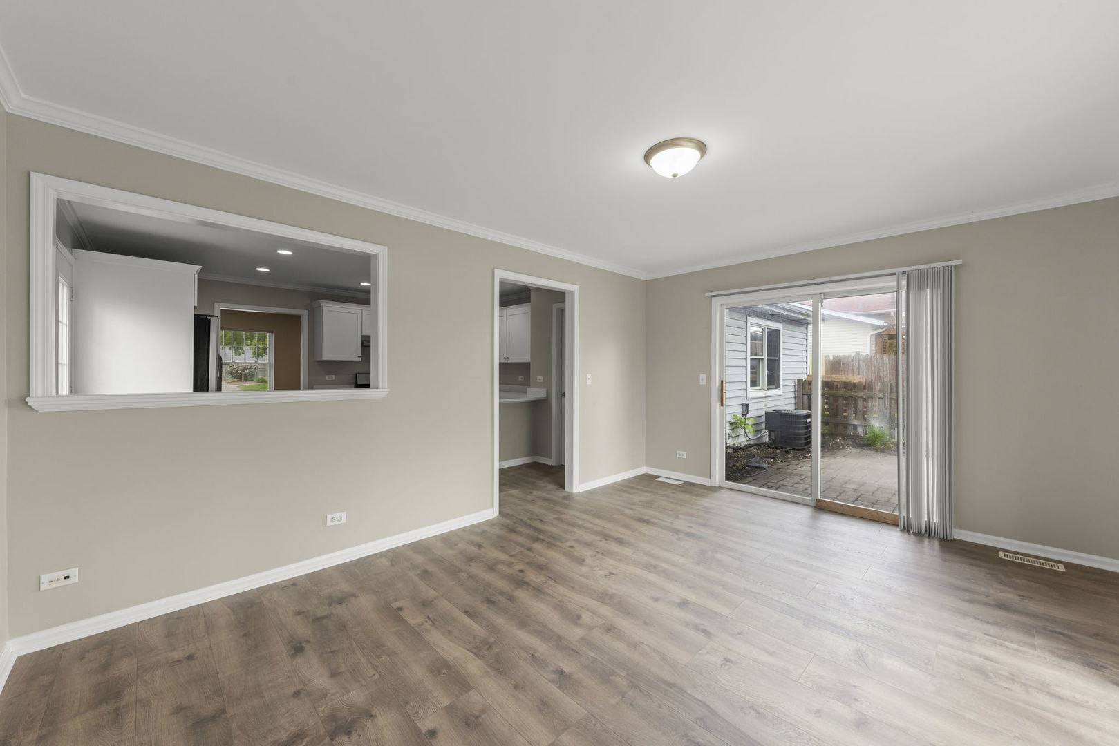 144 Garden Drive Bolingbrook IL 60440