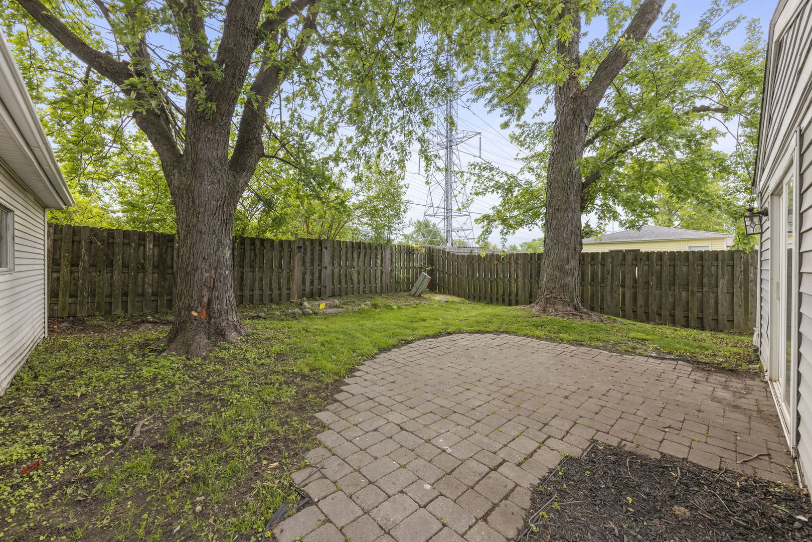 144 Garden Drive Bolingbrook IL 60440