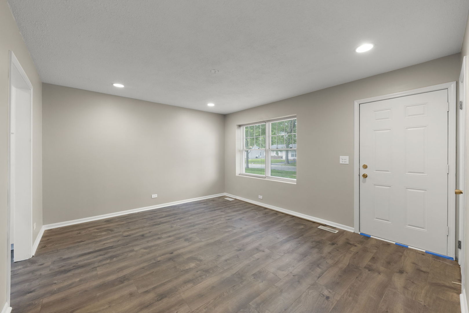 144 Garden Drive Bolingbrook IL 60440
