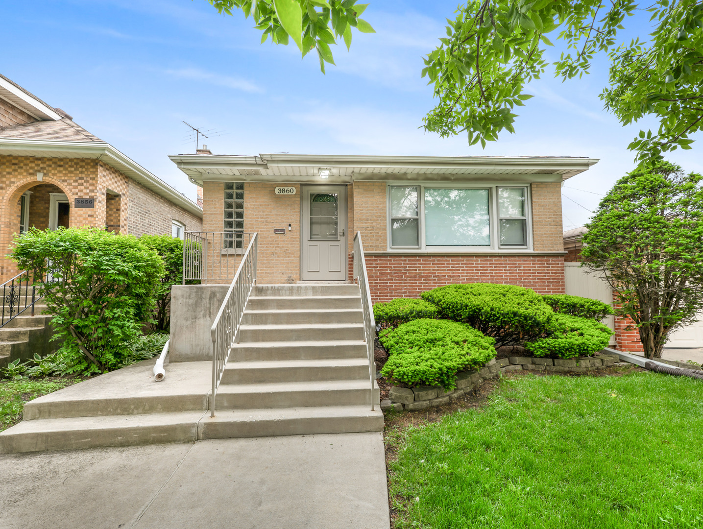 3860 North Oketo Avenue Chicago IL 60634