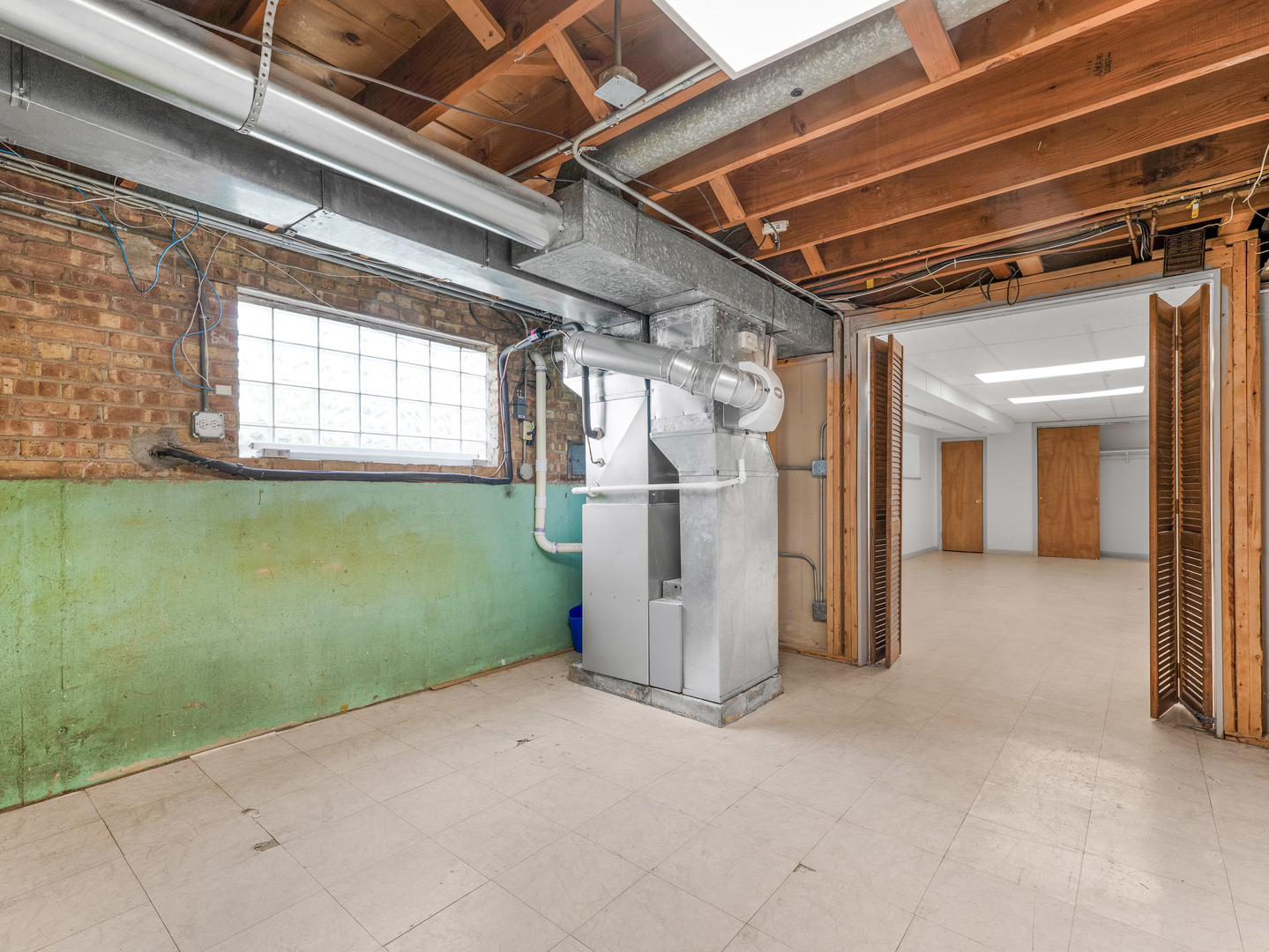 3860 North Oketo Avenue Chicago IL 60634