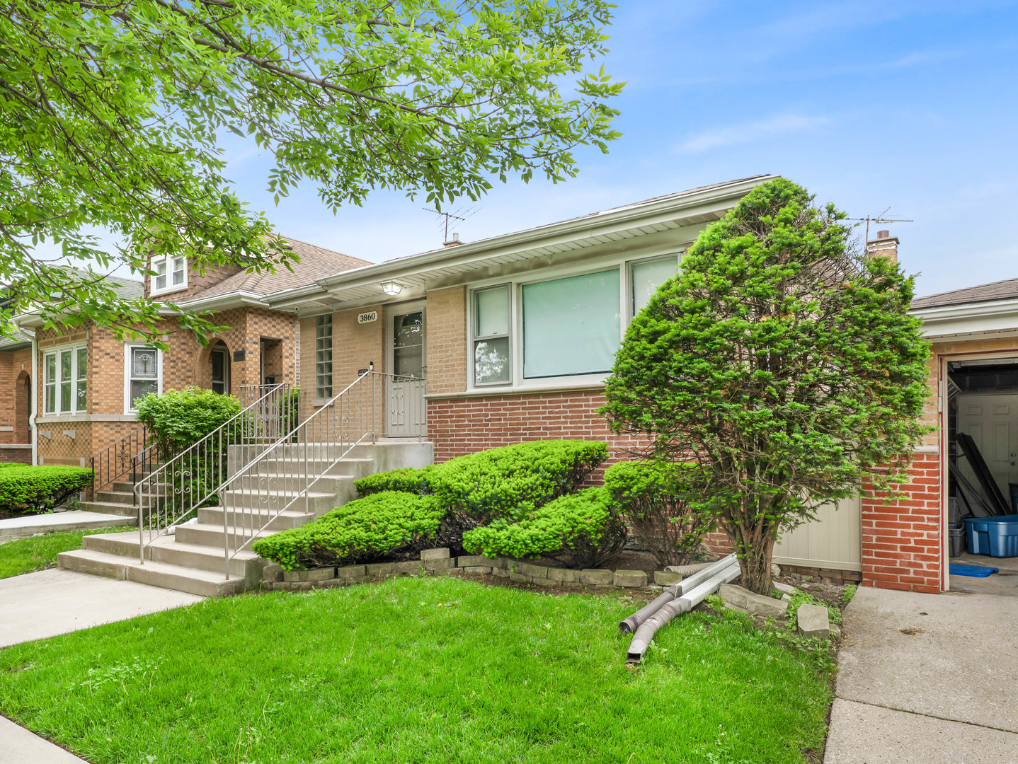 3860 North Oketo Avenue Chicago IL 60634