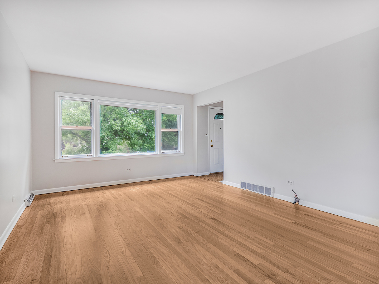 3860 North Oketo Avenue Chicago IL 60634