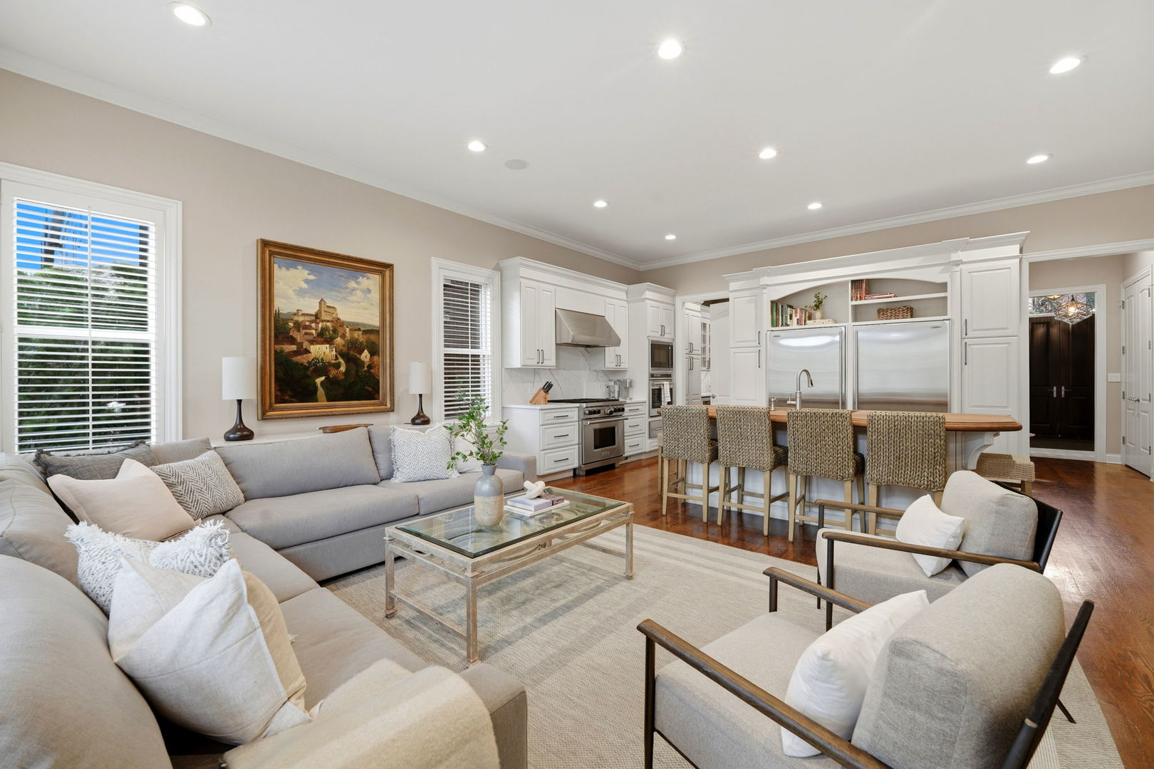 2660 North Hartland Court Chicago IL 60614