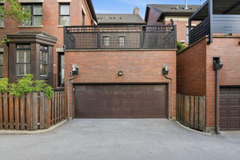 2660 North Hartland Court Chicago IL 60614