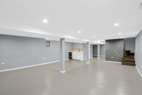 11353 South Stewart Avenue Chicago IL 60628
