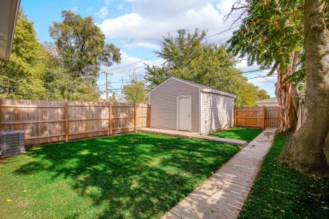 11353 South Stewart Avenue Chicago IL 60628