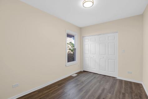 11353 South Stewart Avenue Chicago IL 60628