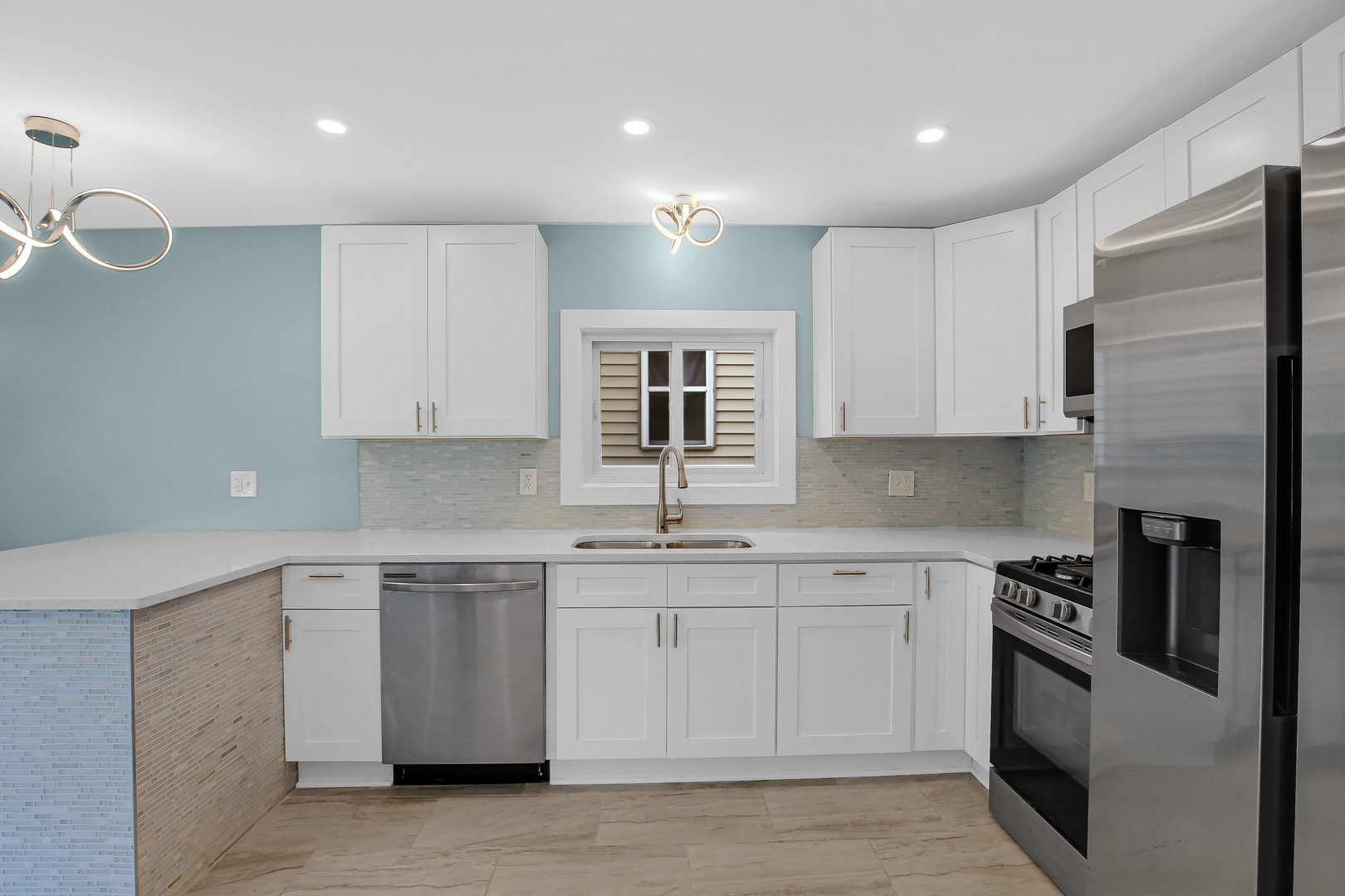 11353 South Stewart Avenue Chicago IL 60628