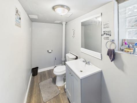 7520 South May Street Chicago IL 60620