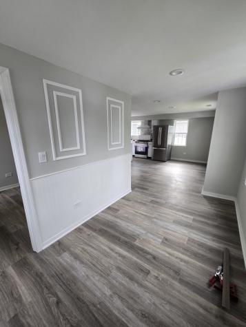 10615 Schubert Avenue Melrose Park IL 60164