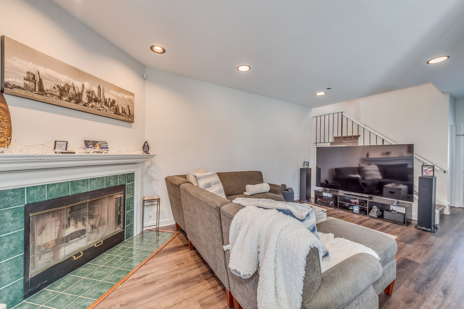 1144 Vail Court Naperville IL 60540