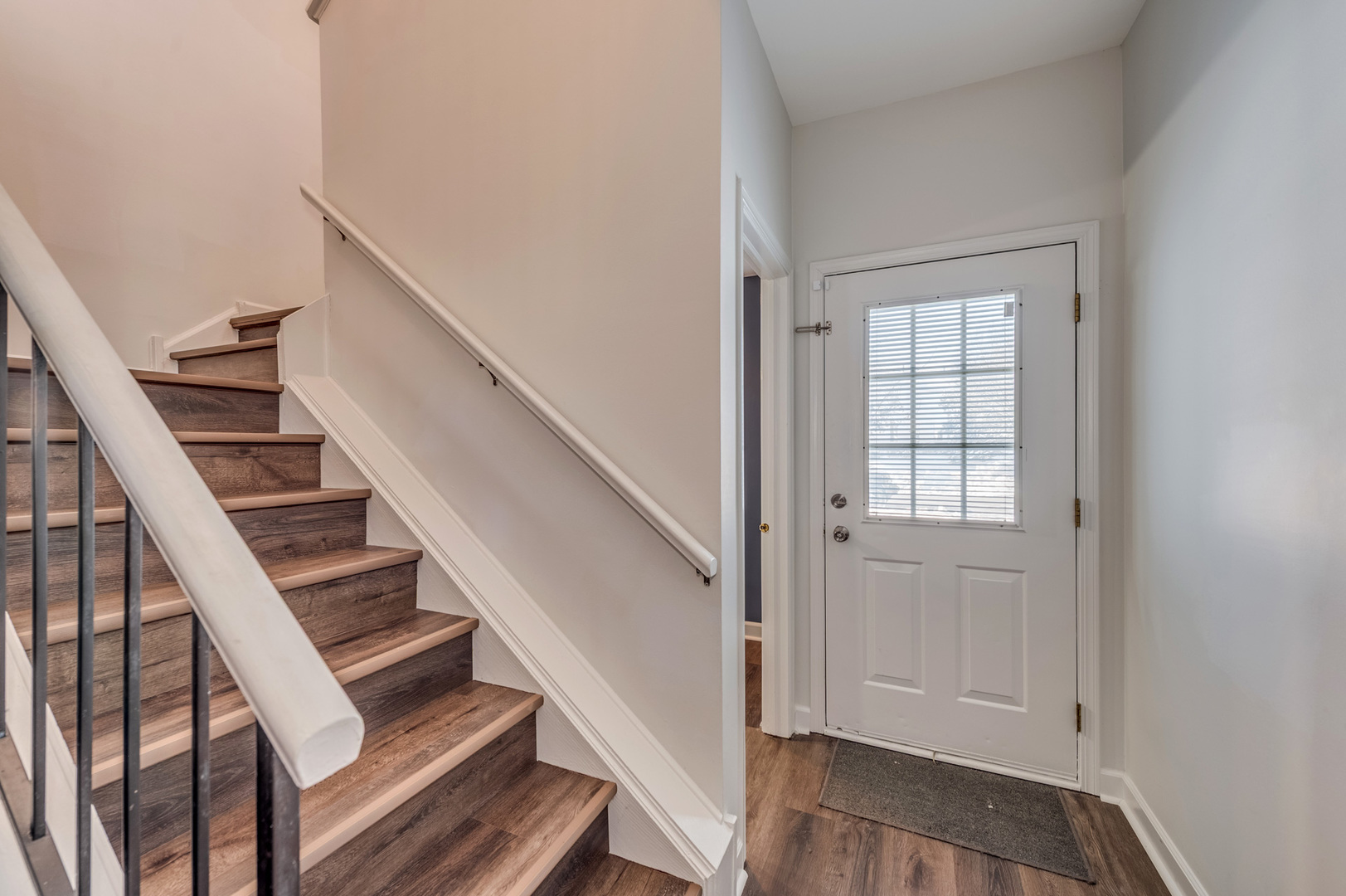 1144 Vail Court Naperville IL 60540