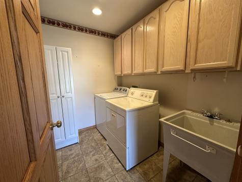 1005 Fox Run Villa Grove IL 61956
