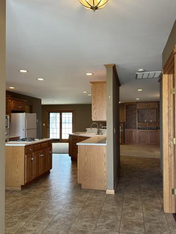 1005 Fox Run Villa Grove IL 61956