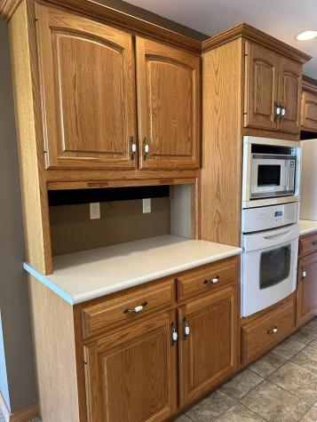 1005 Fox Run Villa Grove IL 61956