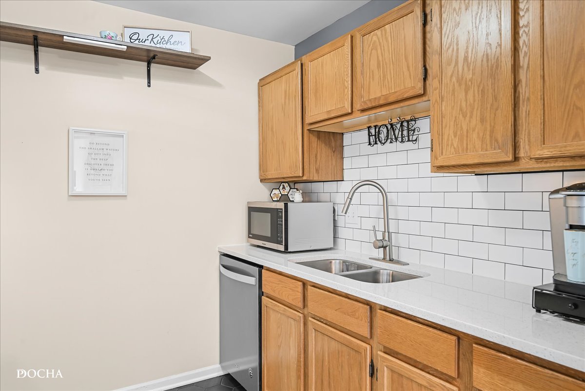 2942 Shelly Lane Aurora IL 60504