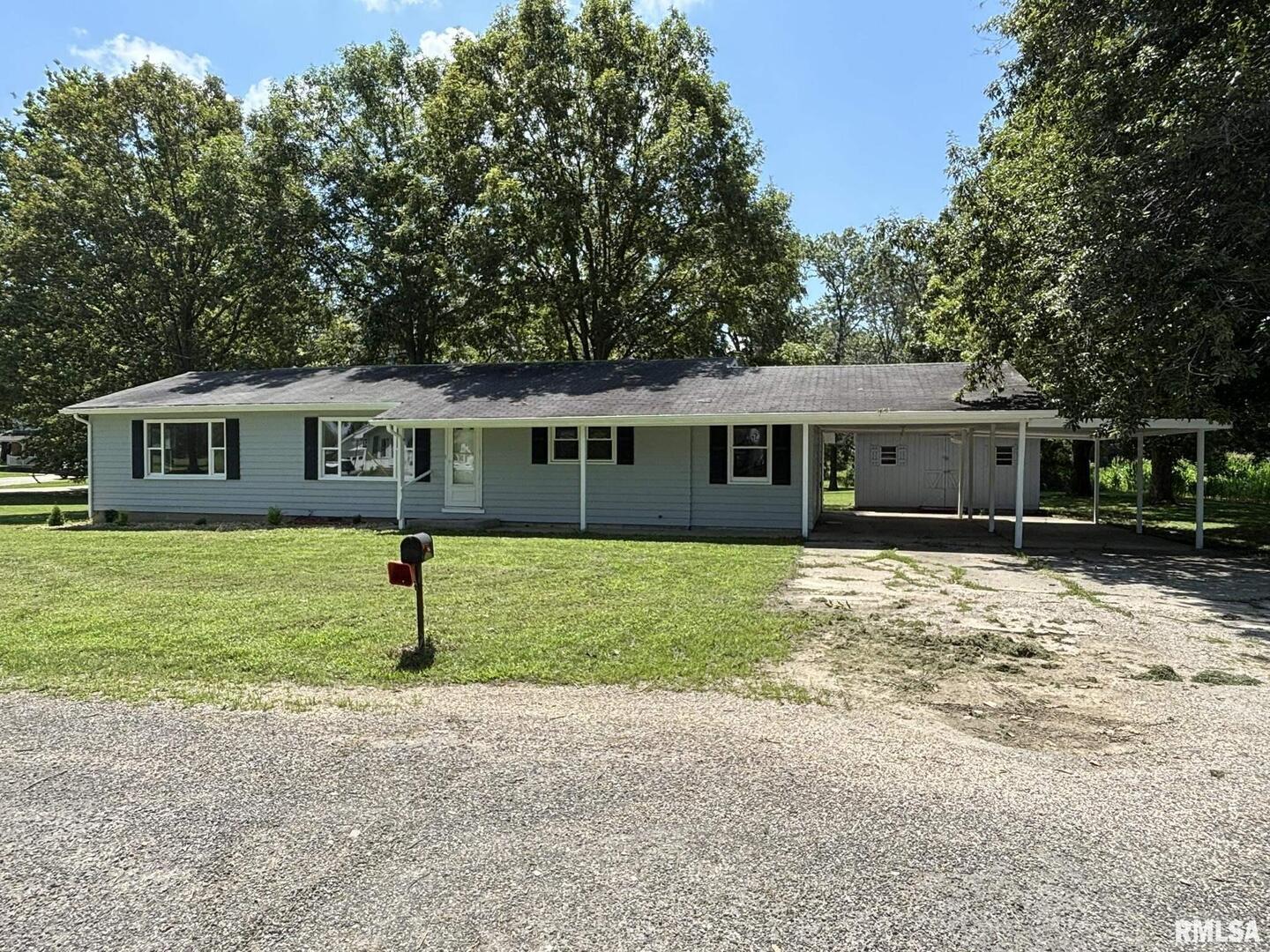 145 Hickory Grove Street Salem IL 62881