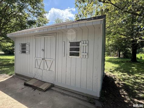 145 Hickory Grove Street Salem IL 62881