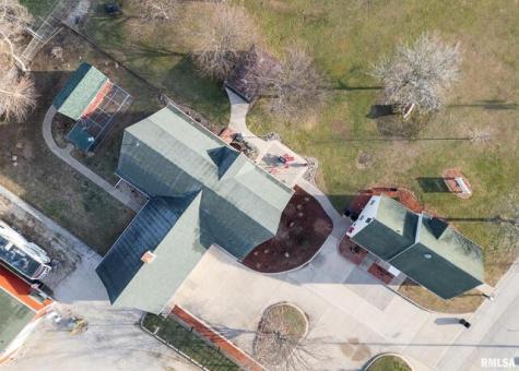 225 34TH Avenue Rock Island IL 61201