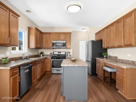 1810 Wild Rose Trail Joliet IL 60431