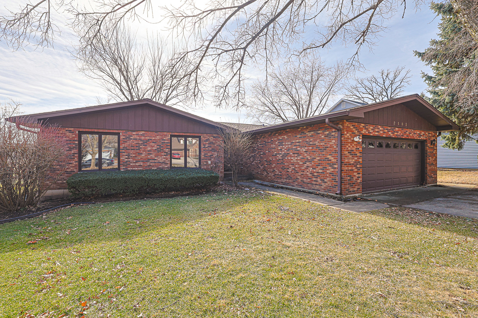 2183 Oak Hill Drive Lisle IL 60532