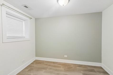 126 North Leamington Avenue Chicago IL 60644