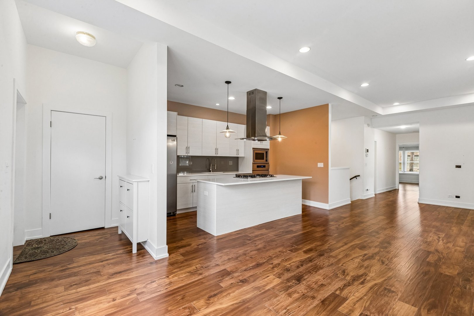 126 North Leamington Avenue Chicago IL 60644