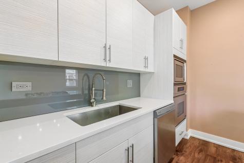 126 North Leamington Avenue Chicago IL 60644