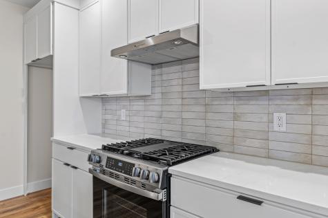 407 Harpers Ferry Savoy IL 61874