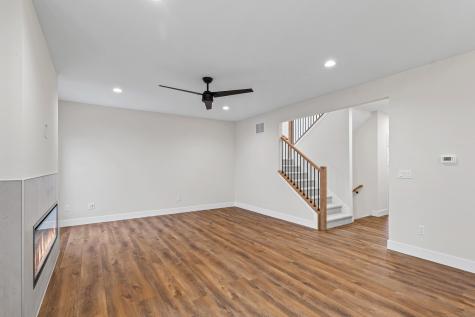 407 Harpers Ferry Savoy IL 61874