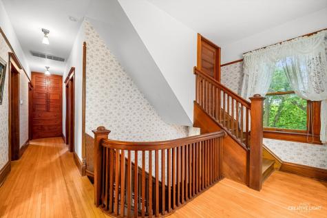 330 Church Street Earlville IL 60518