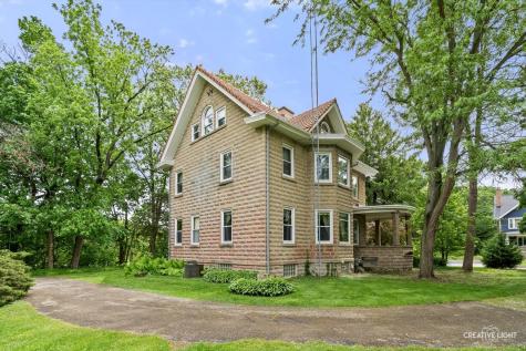 330 Church Street Earlville IL 60518