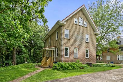330 Church Street Earlville IL 60518