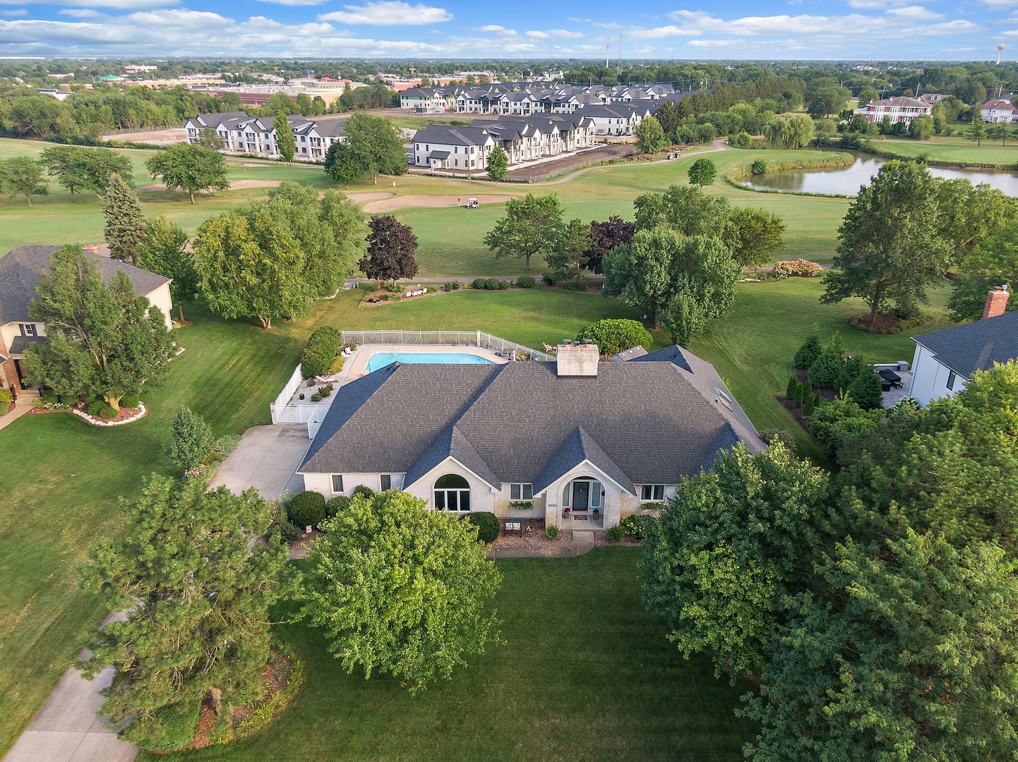 24323 Turnberry Court Naperville IL 60564