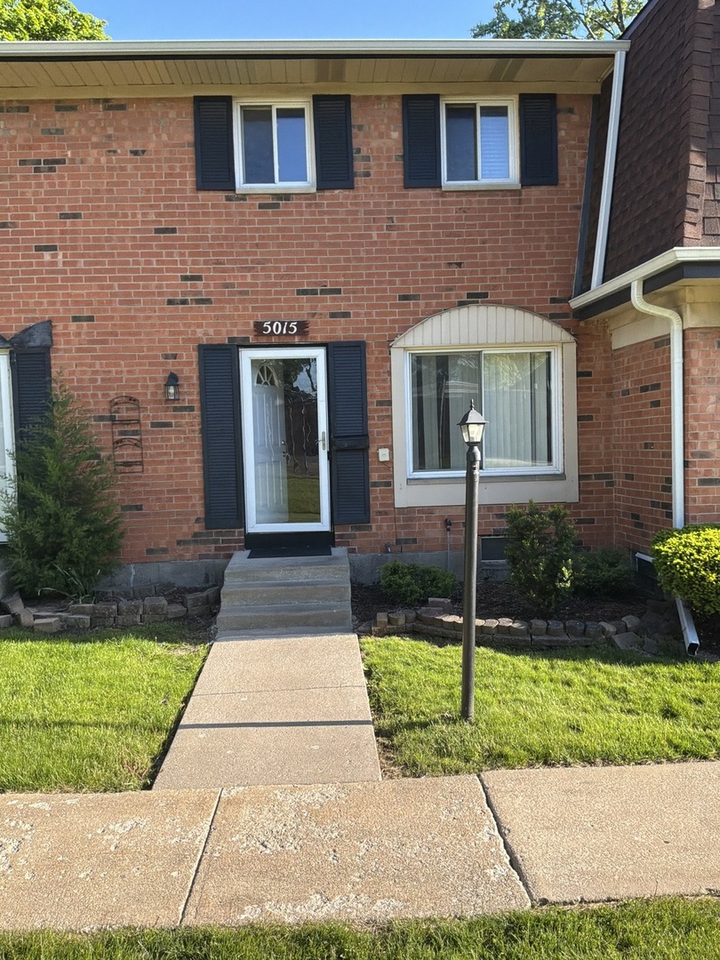 5015 Euclid Lane Richton Park IL 60471